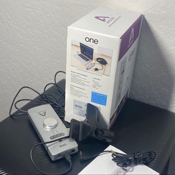 Apogee ONE-MAC Audio Interface/ Microphone - Silver Color With Original Box - Picture 5 of 5